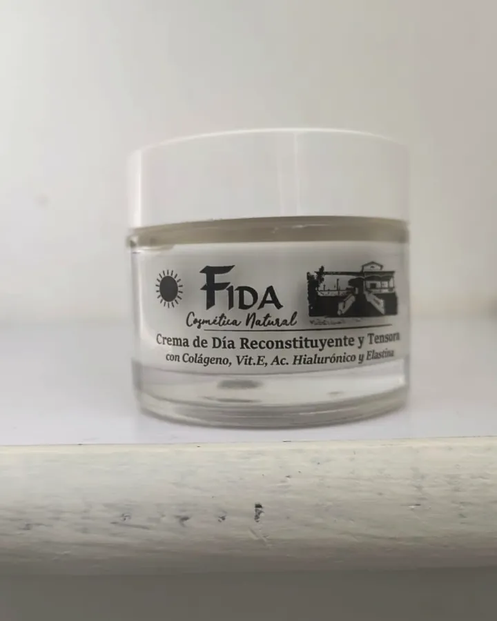 Crema de Día Reconstituyente y Tensora